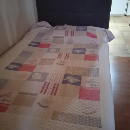 Smaragdas Sweet Karababás